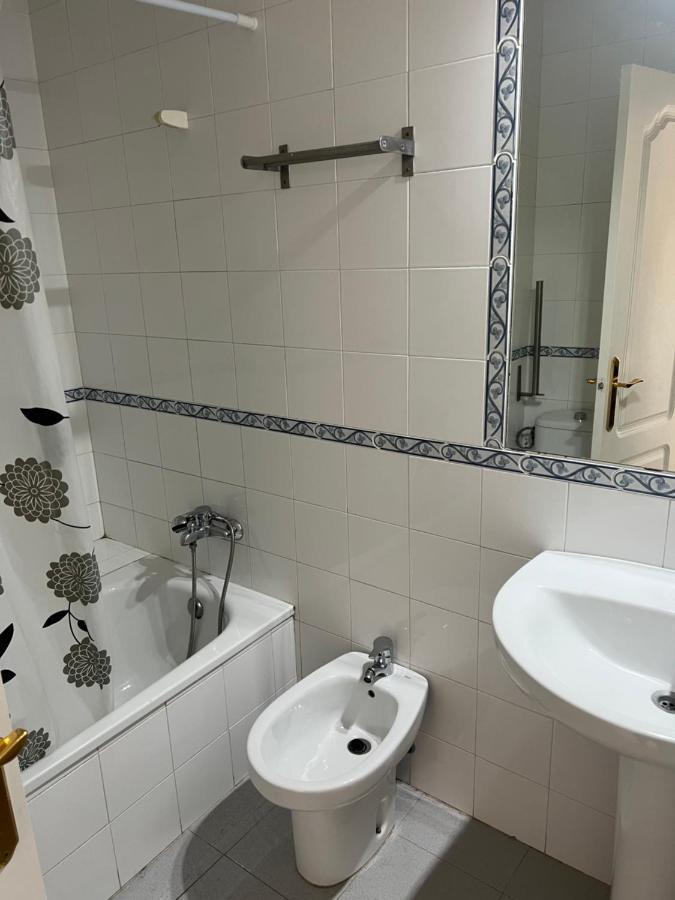 Piso De 3 Dormitorios Con Garaje Херес-де-ла-Фронтера Экстерьер фото